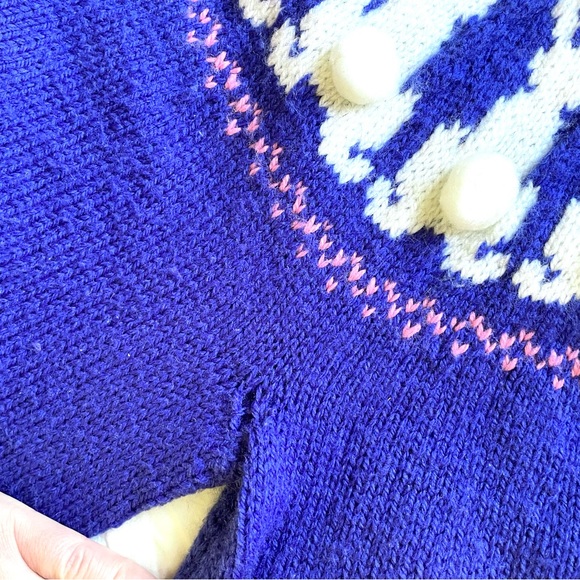 Vintage Handmade Bunny Sweater - Picture 6 of 6